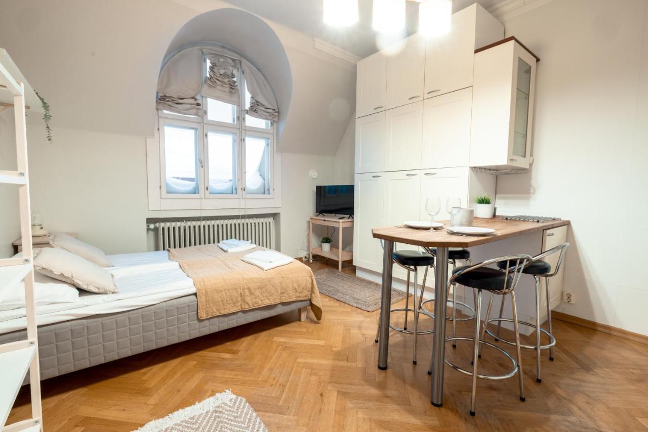 2Ndhomes Cozy & Compact Top Floor Studio In Erottaja Гельсінкі Екстер'єр фото