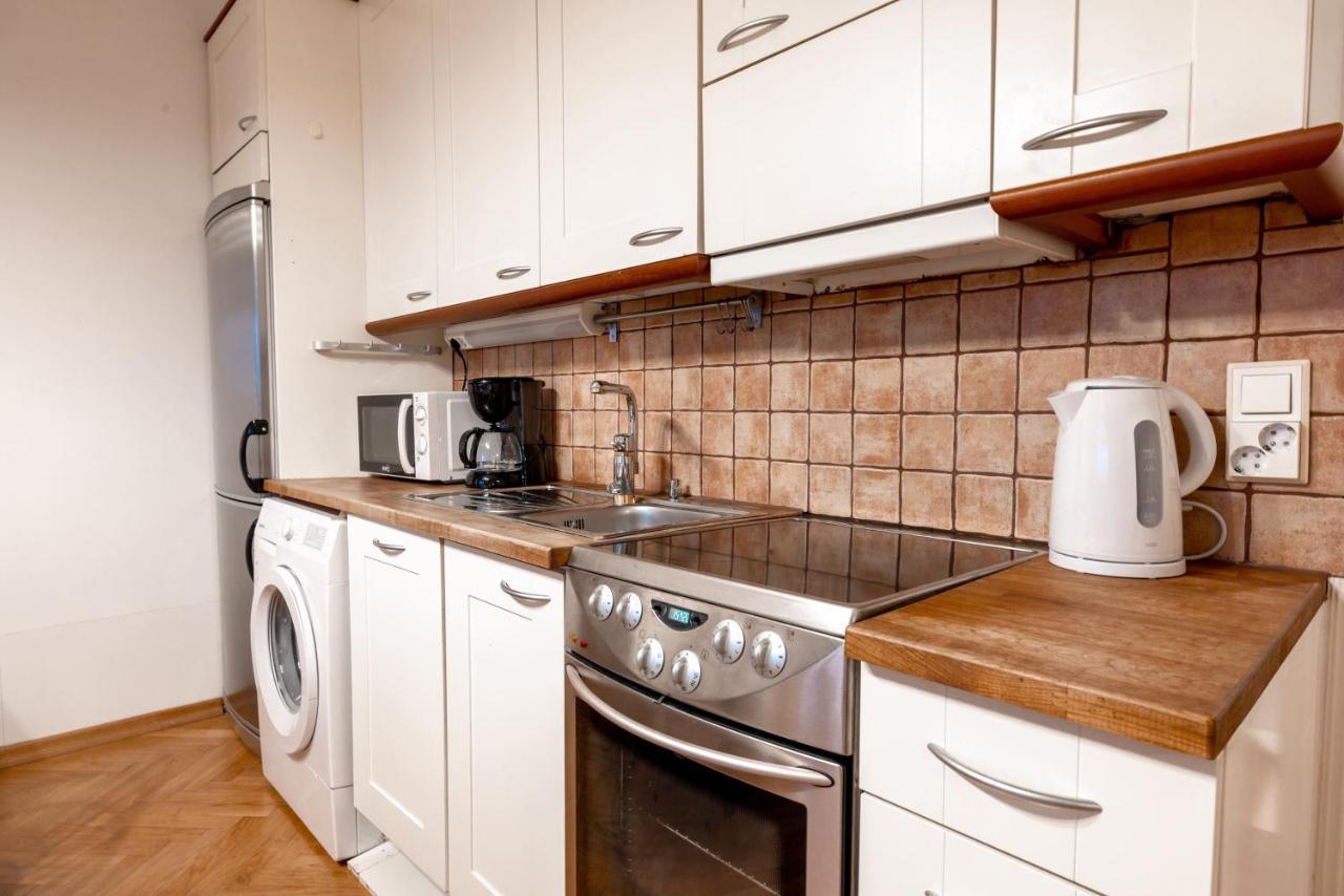 2Ndhomes Cozy & Compact Top Floor Studio In Erottaja Гельсінкі Екстер'єр фото